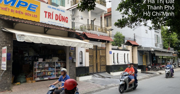 Bán Nhà mặt tiền Hà Thị Đát 5 x 23m nở hậu 7m 1 trệt 3 lầu, có thang máy, 3 phòng 3wc