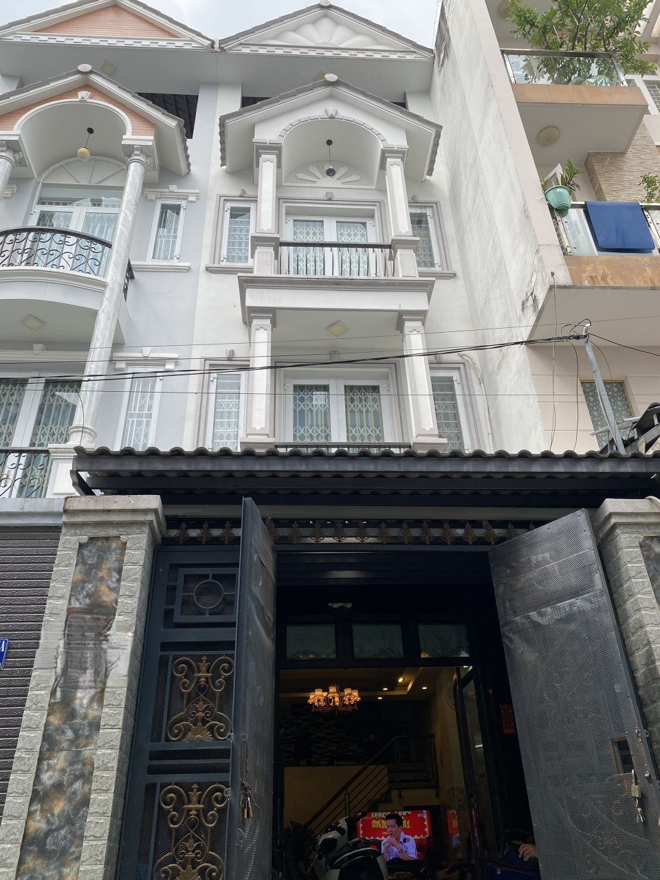 Bán Nhà hẻm Mã Lò 4x16(64m2) Hẻm 5m/ Đúc 2lầu, St, 4PN, 3wc. Sd: 156m2