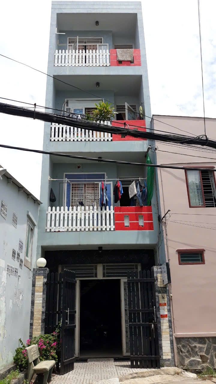 Bán Nhà hẻm Lê Thúc Hoạch 4m x 16m 1 trệt 3 lầu (7 phòng) thu nhập 19tr