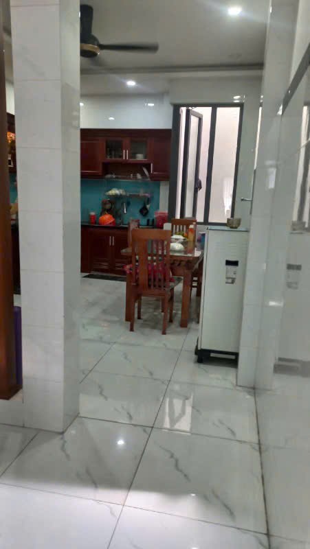 Bán Nhà hẻm Lũy Bán Bích 4x16m nhà 2 lầu đẹp, hẻm 6m thông