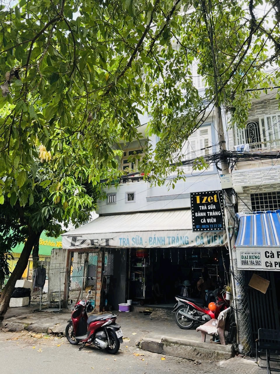 Bán Nhà hẻm Trịnh Đình Thảo 48.6m2 (5.3x9.5) Hẻm kinh doanh 10m như mặt tiền. Kết cấu: 1 trệt, 2 lầu, sân thượng