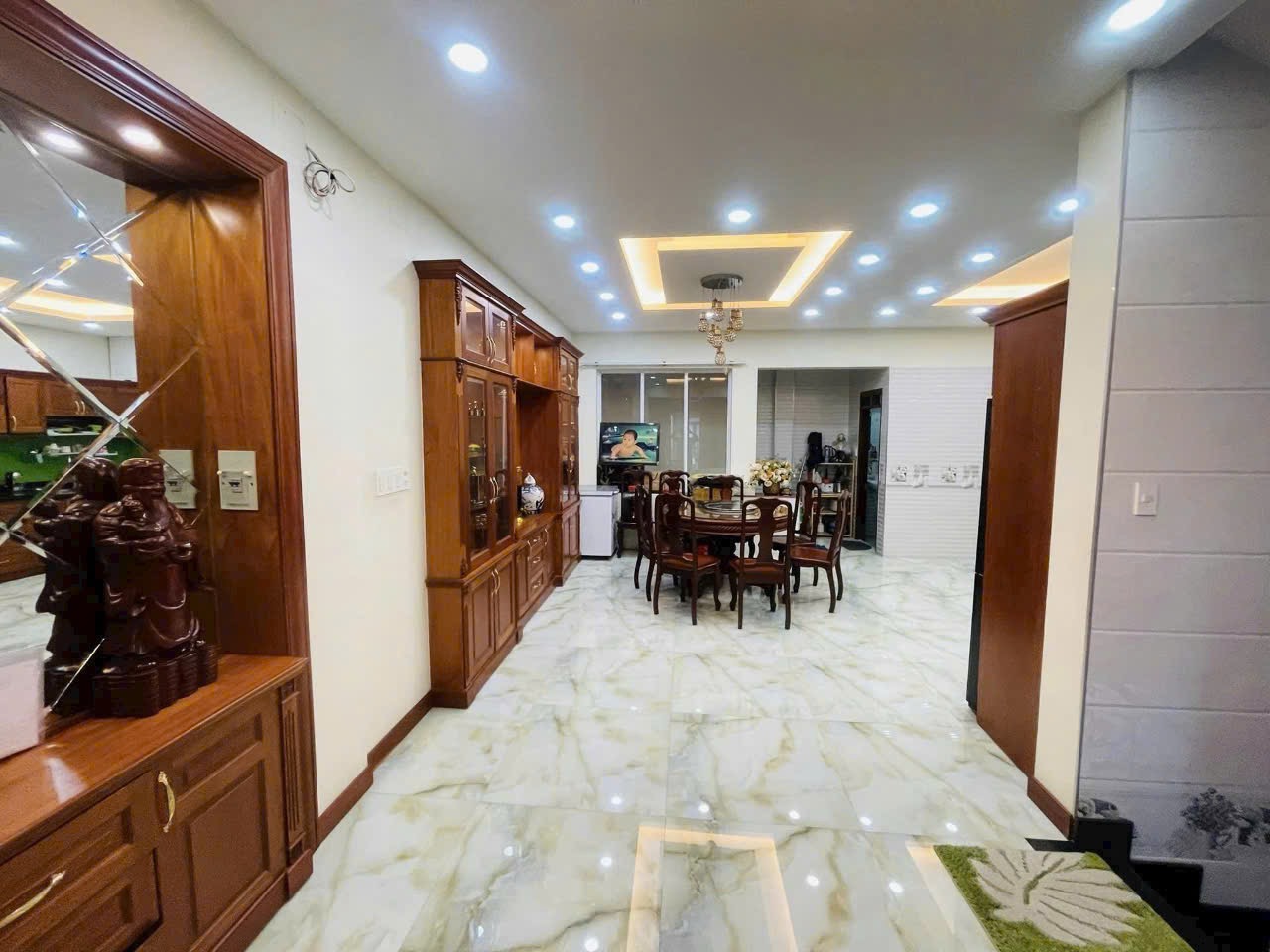 Bán Nhà hẻm Hoa Bằng 6.66m x 17.85m  1 trệt 2 lầu 1 sân thượng đẹp
