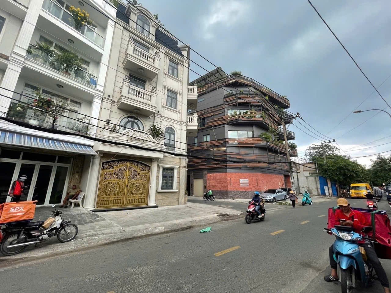 MT ĐƯỜNG LÊ QUÁT, VỊ TRÍ ĐẸP, TIỆN XÂY MỚI