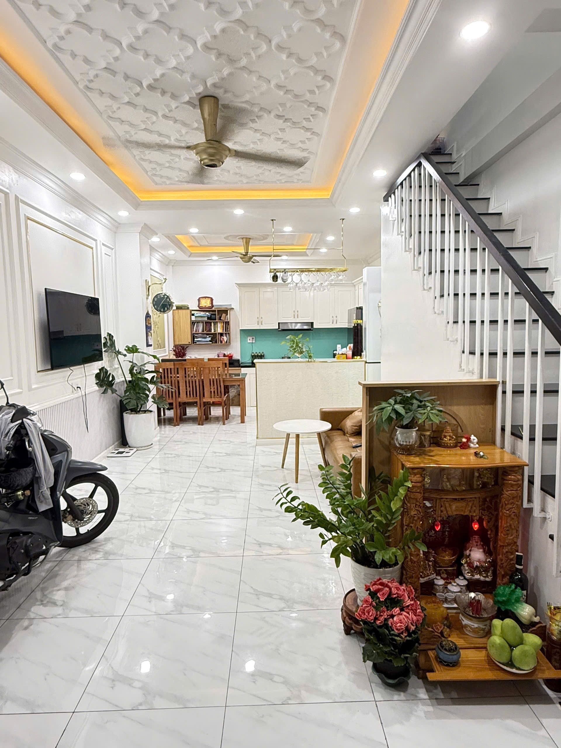 Bán Nhà hẻm Trần Văn Ơn 4.5 x 10m 1 lầu 2pn 2wc