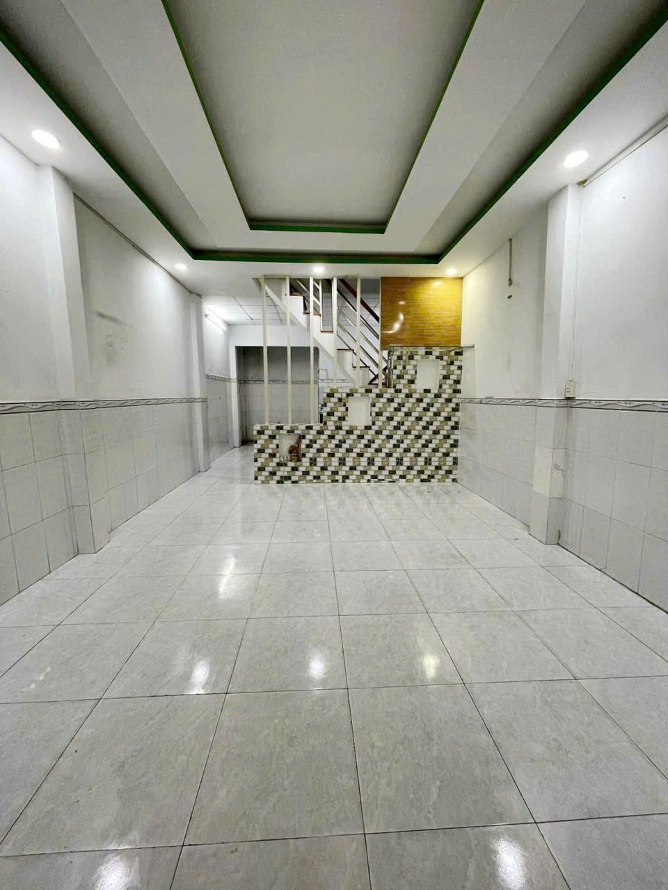 Hẻm đường số 13a Bình Hưng hoà Dt 4x11 1 lầu 2 phòng Ngay kênh nước đen thông tân kỳ tân quý