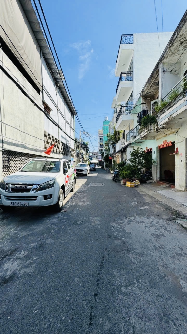 Bán Nhà hẻm Trịnh Đình Trọng (8.85x21)184.3m2