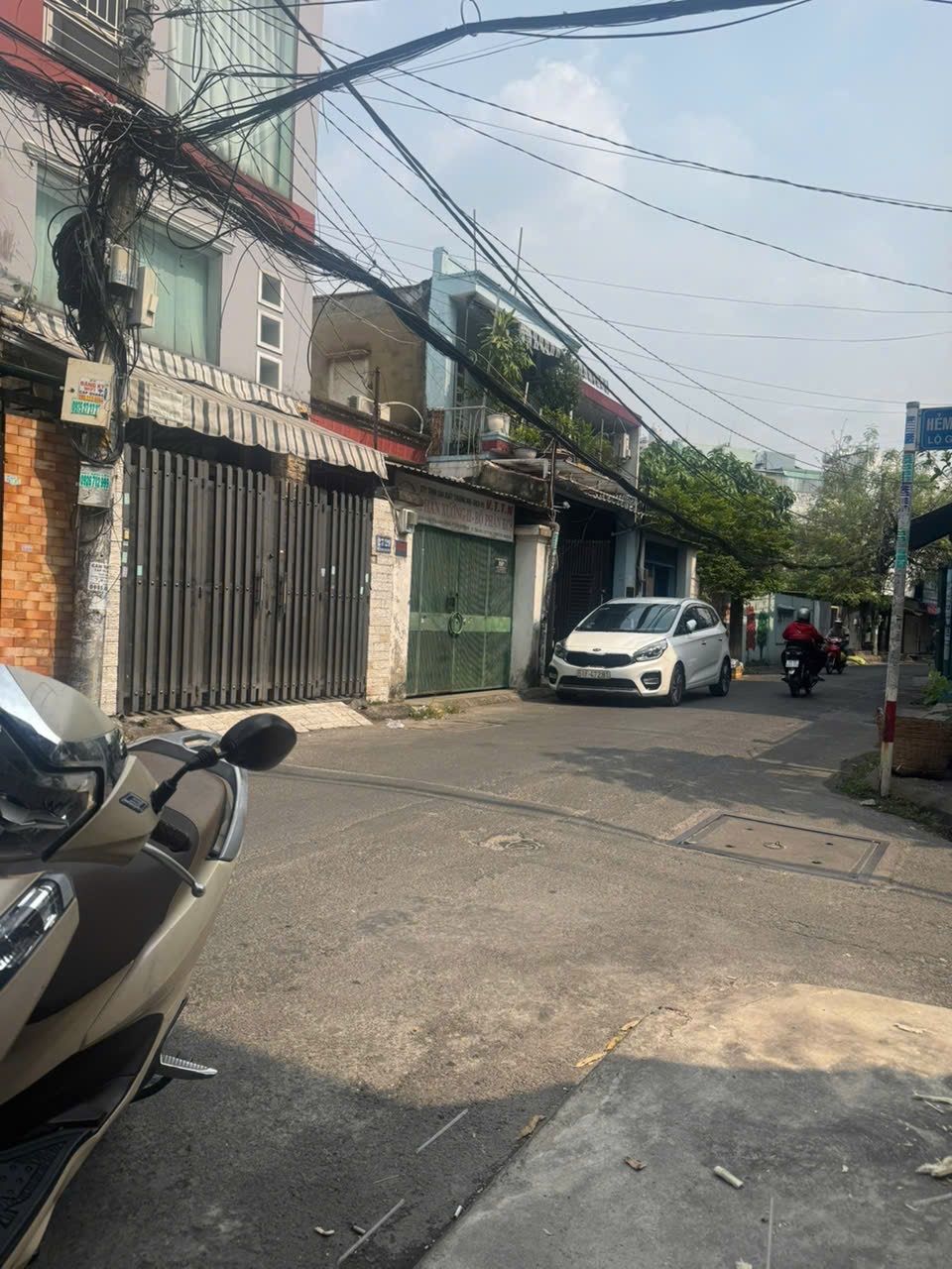 Bán Nhà hẻm Nguyễn Văn Săng ,