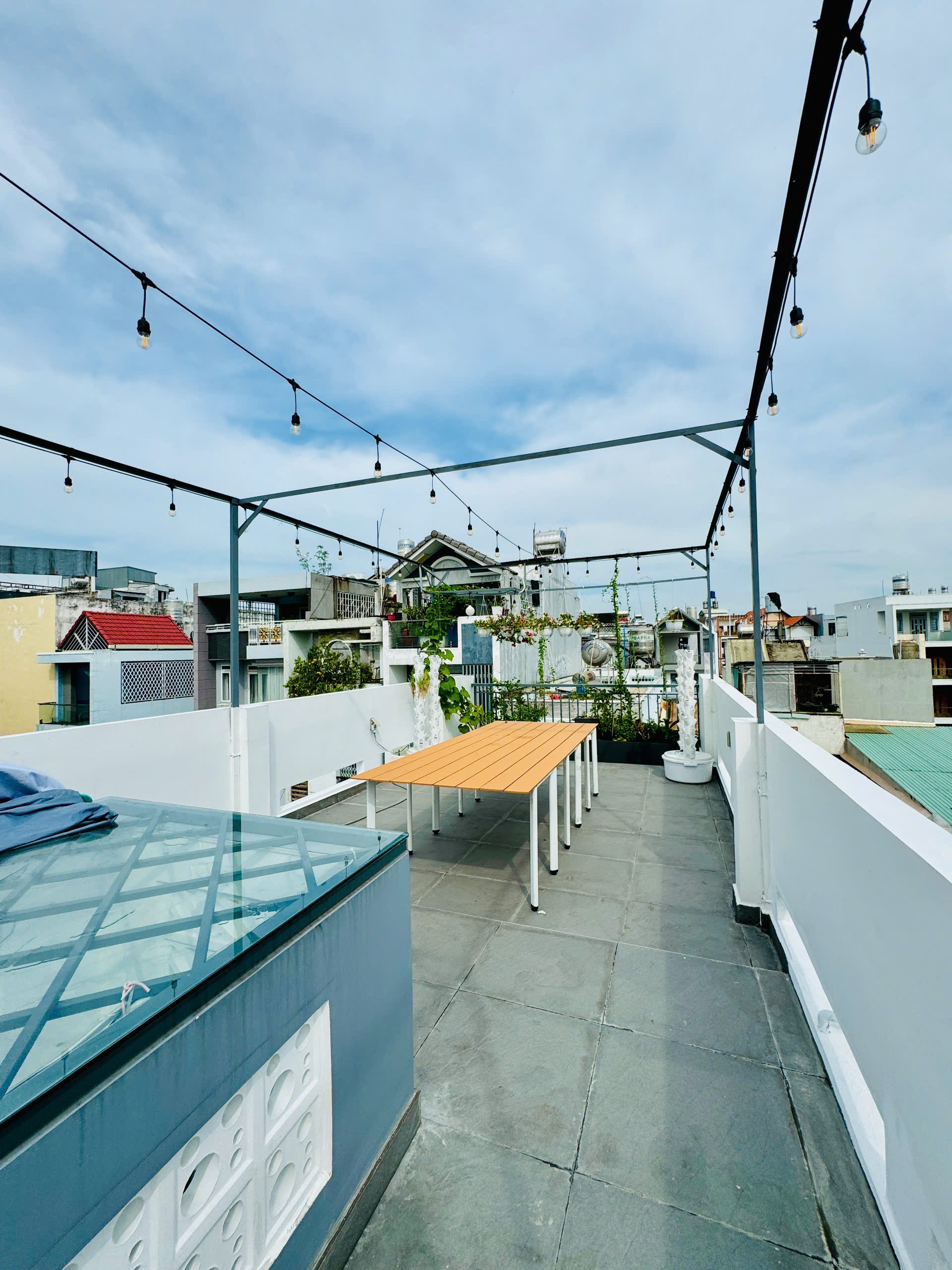 Bán Nhà hẻm Gò Dầu 4x14m Nhà 1 trệt 2 lầu sân thượng, hẻm 7m thẳng tấp