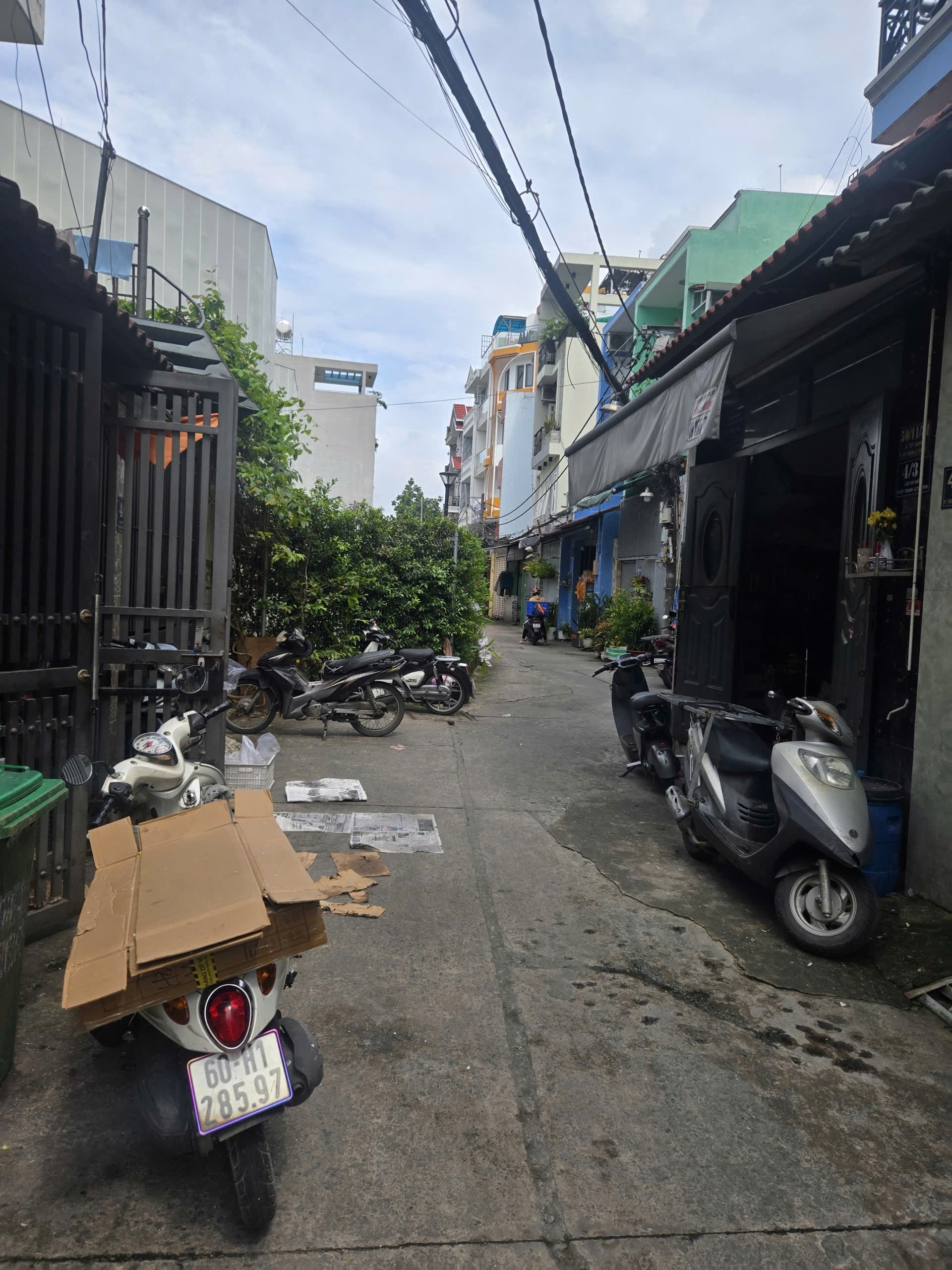 Hẻm 4m thông  Nhà Hẻm Lưu Chí Hiếu, Tân Phú giá 6.7 tỷ chốt 6.4 tỷ 4.1 x 16m vuông vức 1 trệt 1 lửng Đang cho thuê 12 triệu