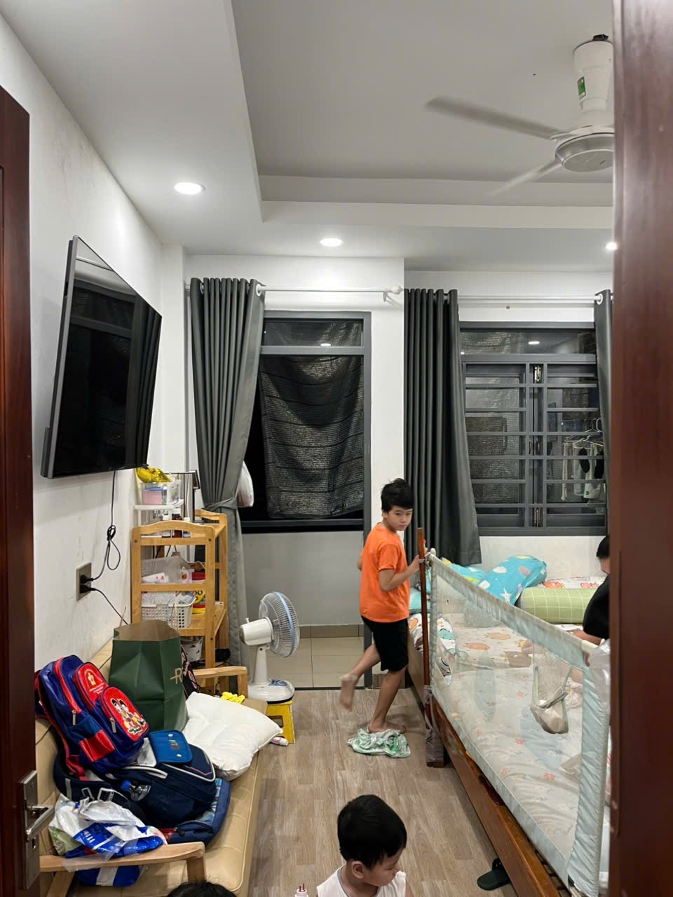 Bán Nhà mặt tiền Trần Tấn 4x17met Nhà Đẹp, 1 trệt - lửng - 2 lầu - sân thượng
Full nội thất cao cấp
Đường 12met thông, khu nhà lầu, dân trí cao