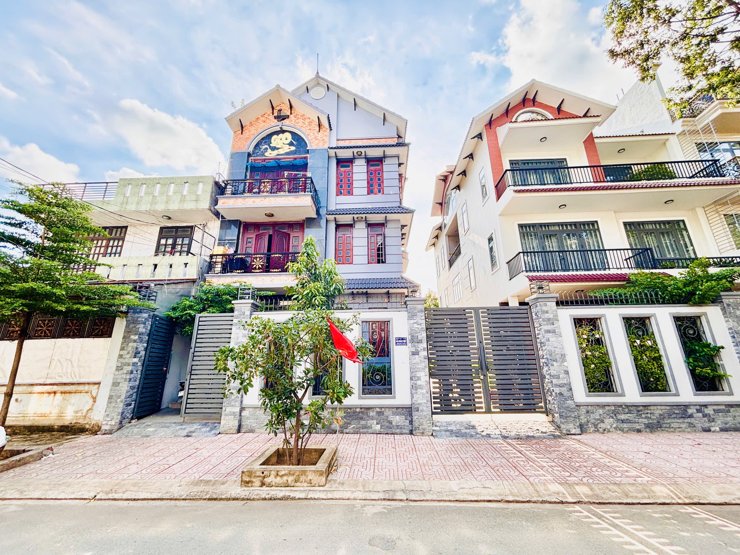 Bán Nhà hẻm Tân Kỳ Tân Quý 10x20 (182m2) 1 trệt, 2 lầu