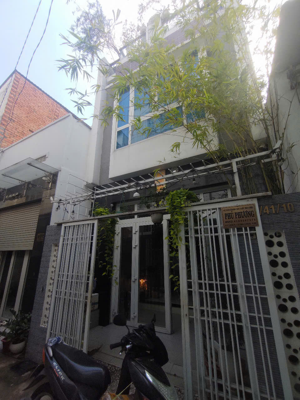 Bán Nhà hẻm T8 4.05x 10.25 Trệt 2 lầu 
