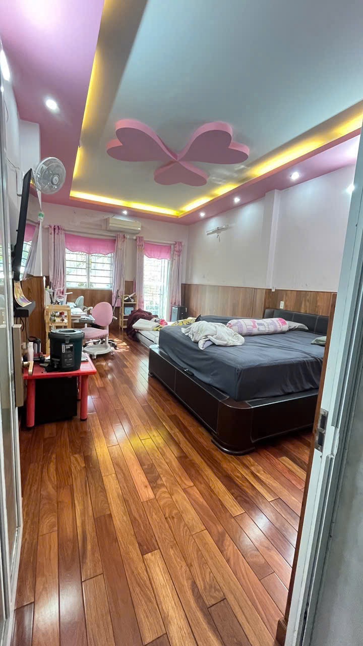 Bán Nhà mặt tiền Đàm Thuận Huy 4x12.6