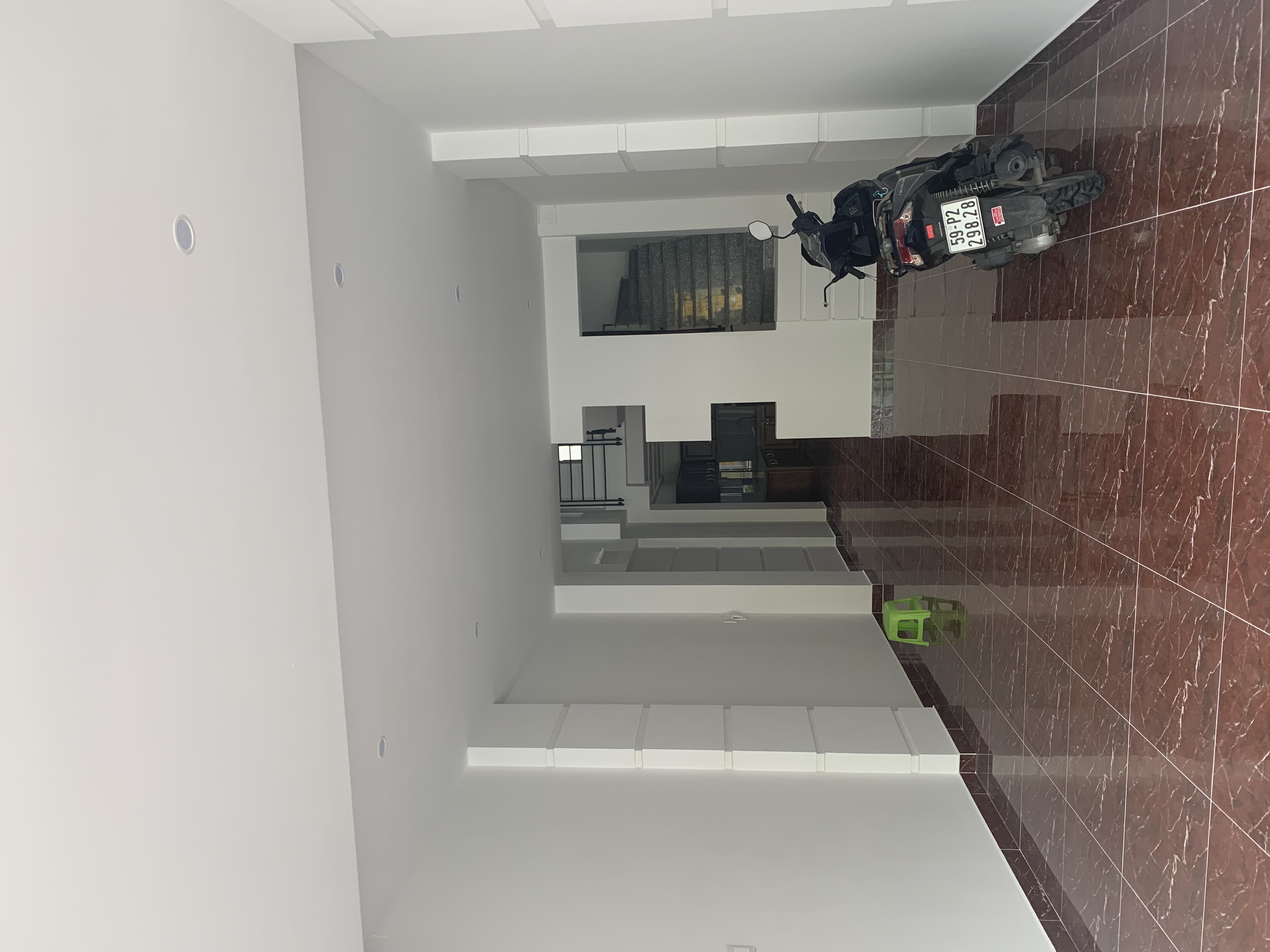 Bán Nhà mặt tiền Tên Lửa 4x20  Trệt 3 lầu  sân thượng nhà mới 