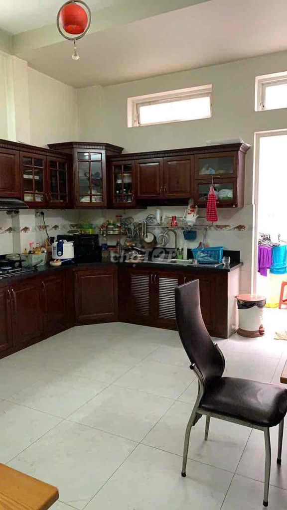 Bán Nhà mặt tiền Bờ Bao Tân Thắng 4X18 Trệt 3 lầu có 5PN 5WC