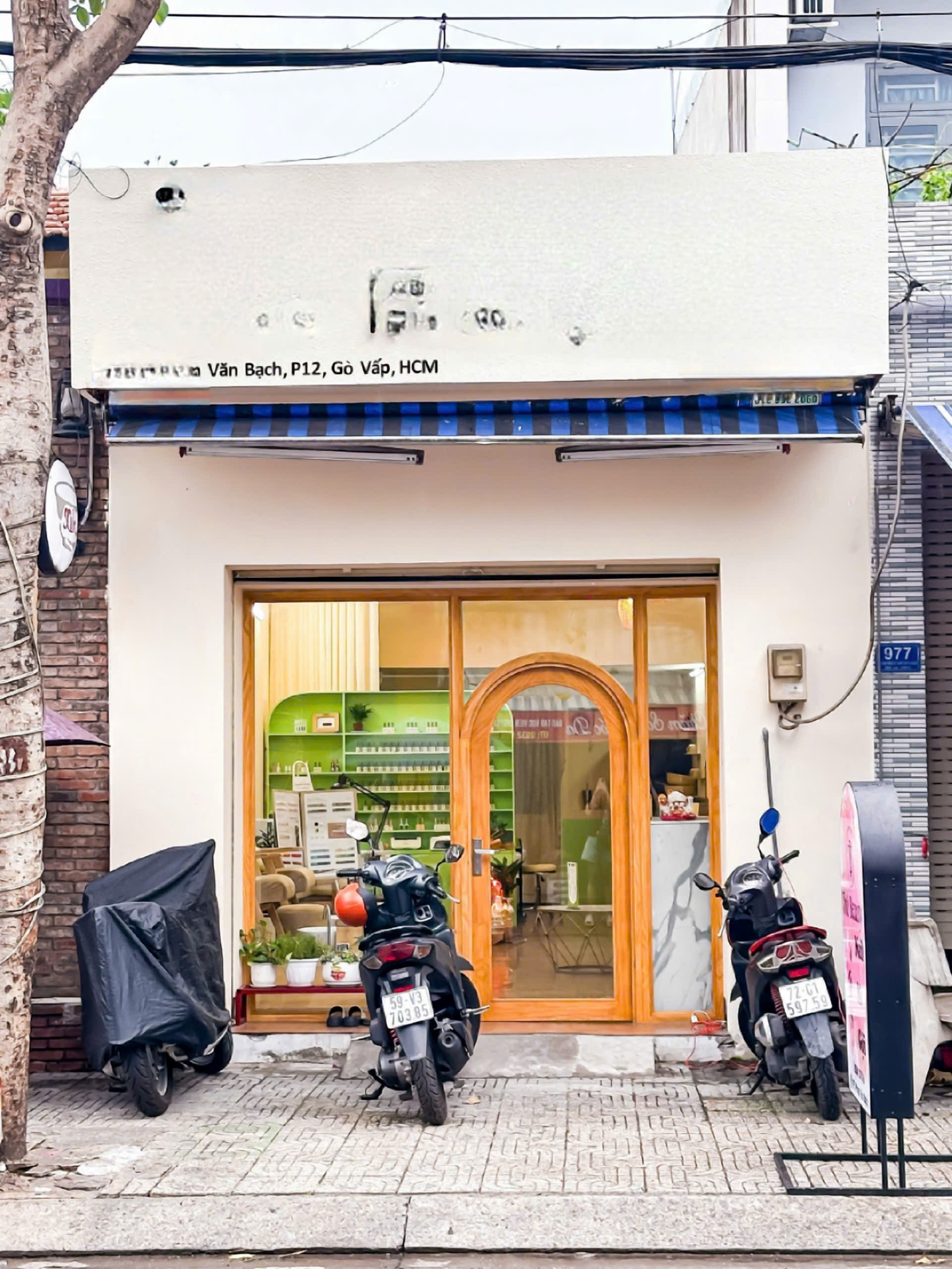 Bán Nhà mặt tiền  Phạm Văn Bạch 4mX14.5m (58m2) Cấp 4 mới. Đang cho thuê 14tr/tháng
