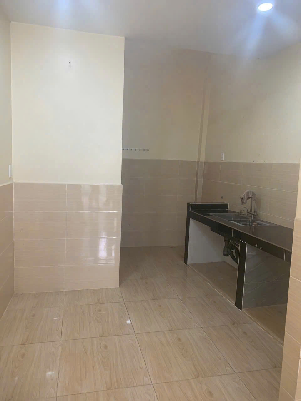 Hẻm Lý Thánh Tông, 4.15 x 12.61, nhà mới đẹp, 1 trệt 1 lửng, 