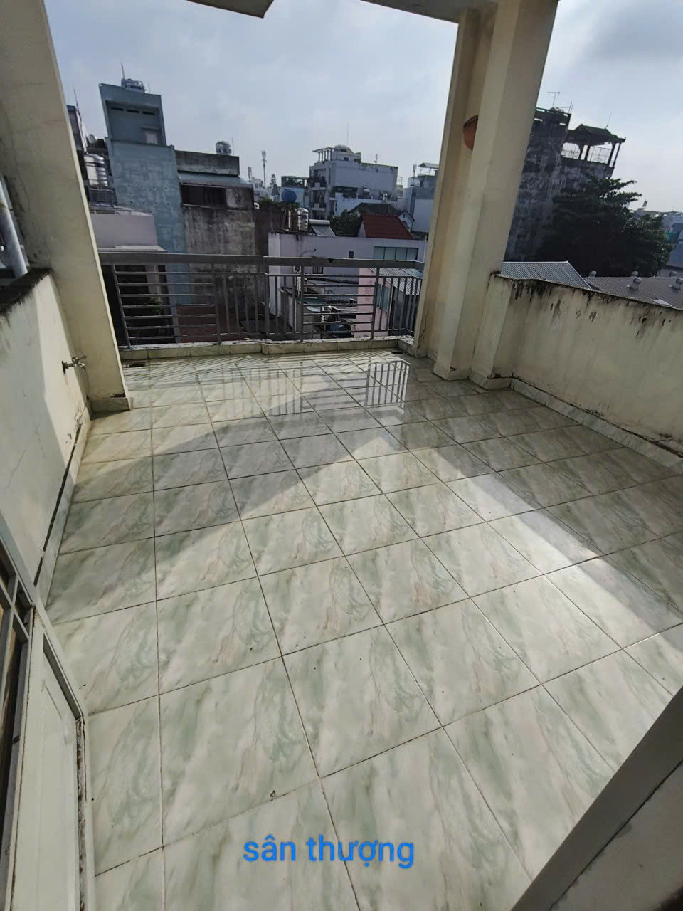 Bán Nhà mặt tiền Bác Ái 4.05x17.65 tóp 3.55 Trệt 2 lầu st 