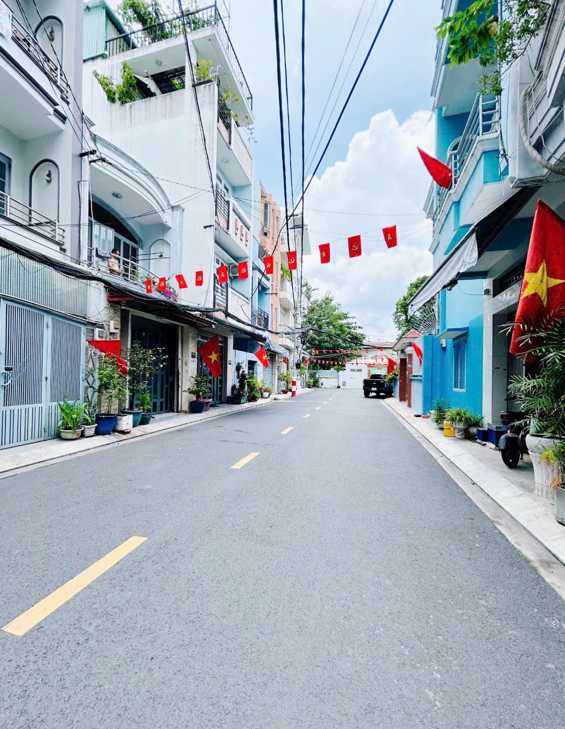Bán Nhà hẻm Lũy Bán Bích 4m x 15m