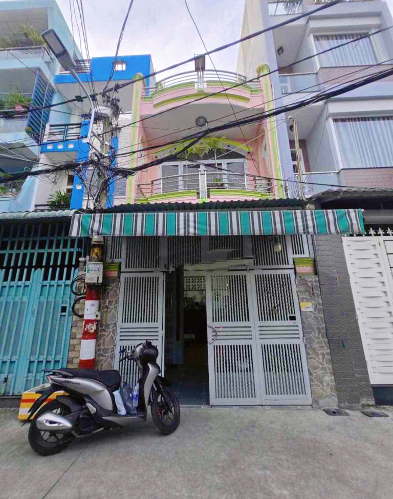 Bán Nhà hẻm Thạch Lam 4x14m 1 lầu sân thượng