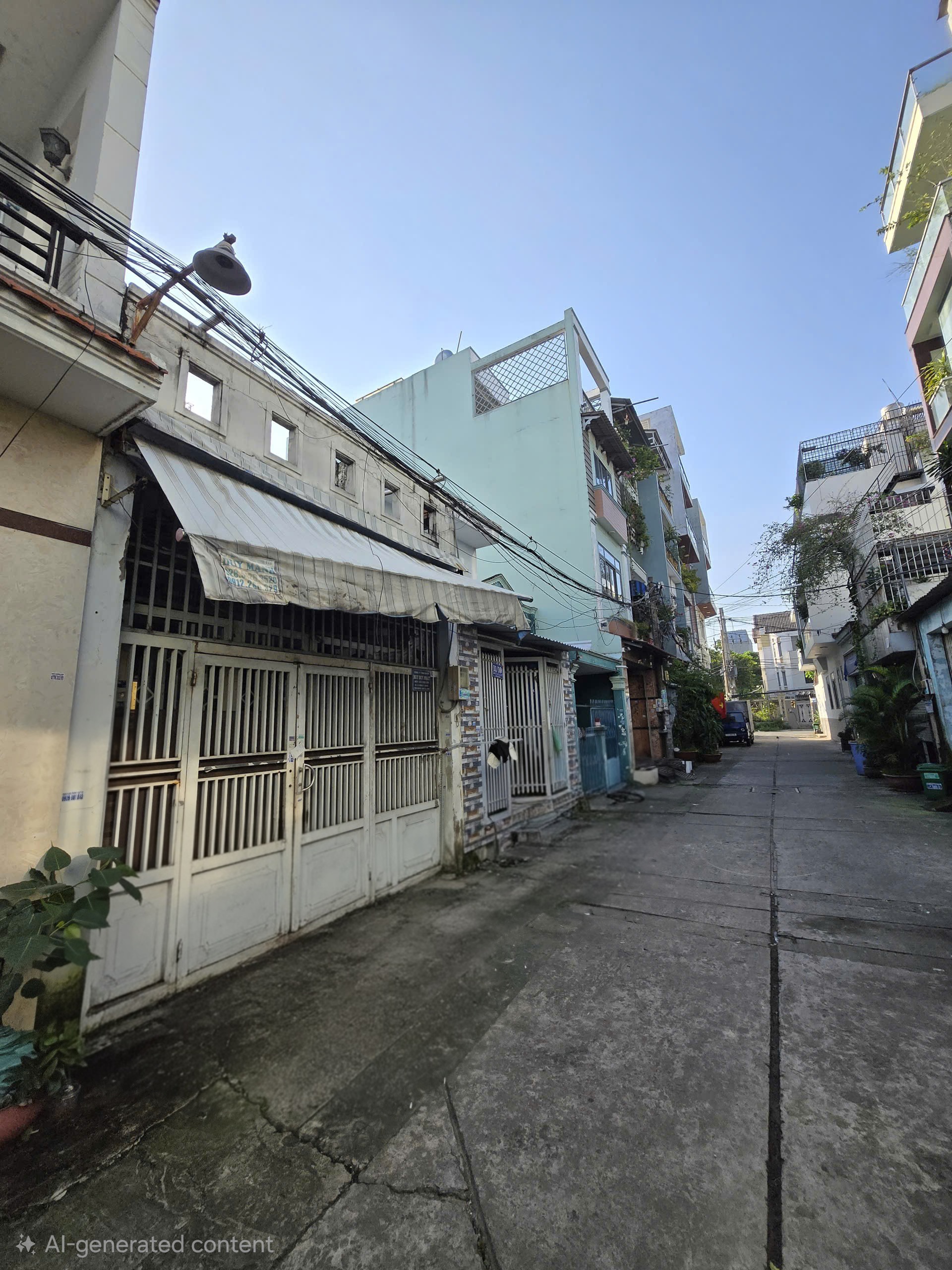 Hẻm đúng 6m. DT: 4mX14m, đúc lửng. Khu dân cư an ninh