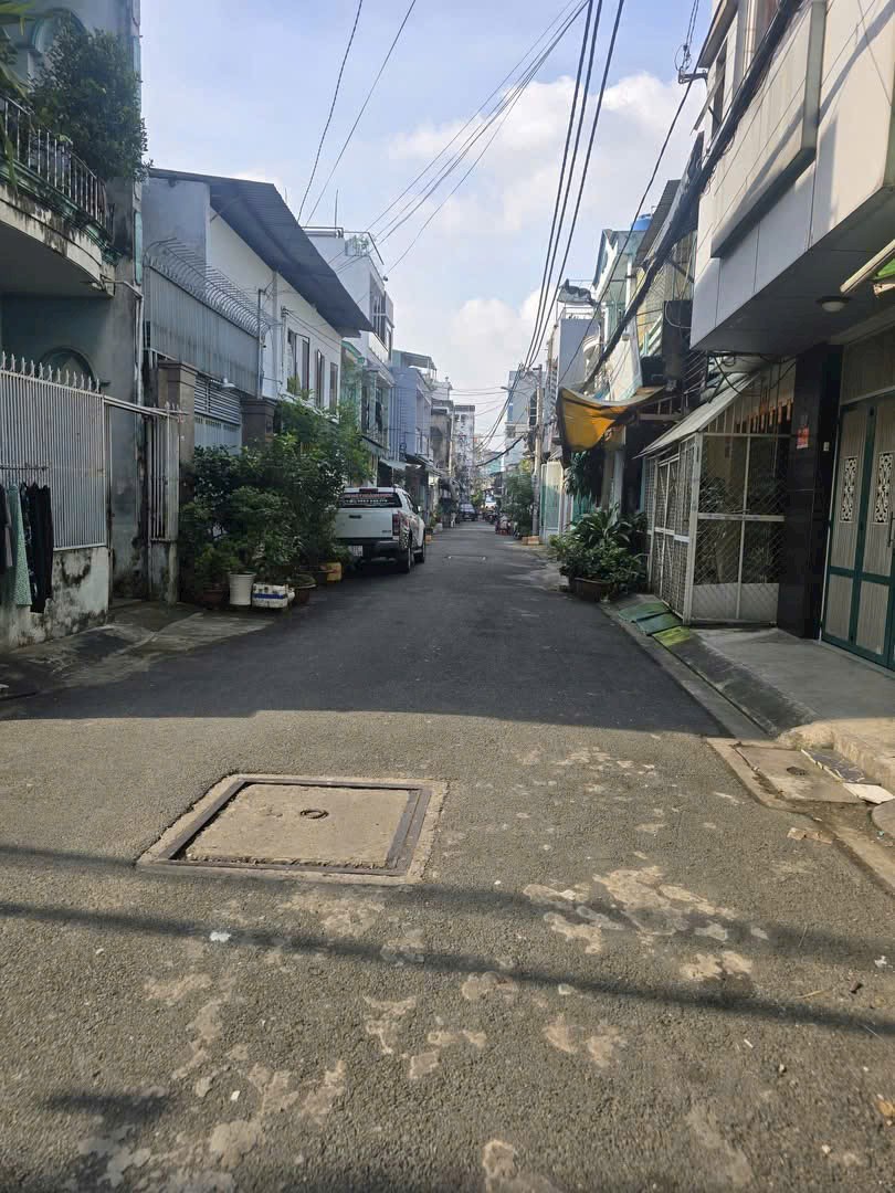 Bán Nhà hẻm Trịnh Đình Trọng 4.1x20m