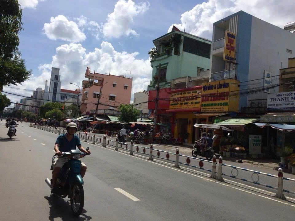 Bán Nhà mặt tiền Nguyễn Sơn 4.5x10m