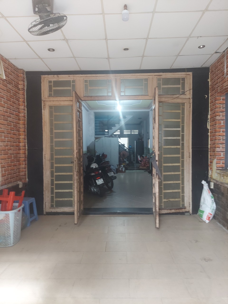Bán Nhà hẻm  Bàu Cát 4m x26m  1 tret 2 lầu st 