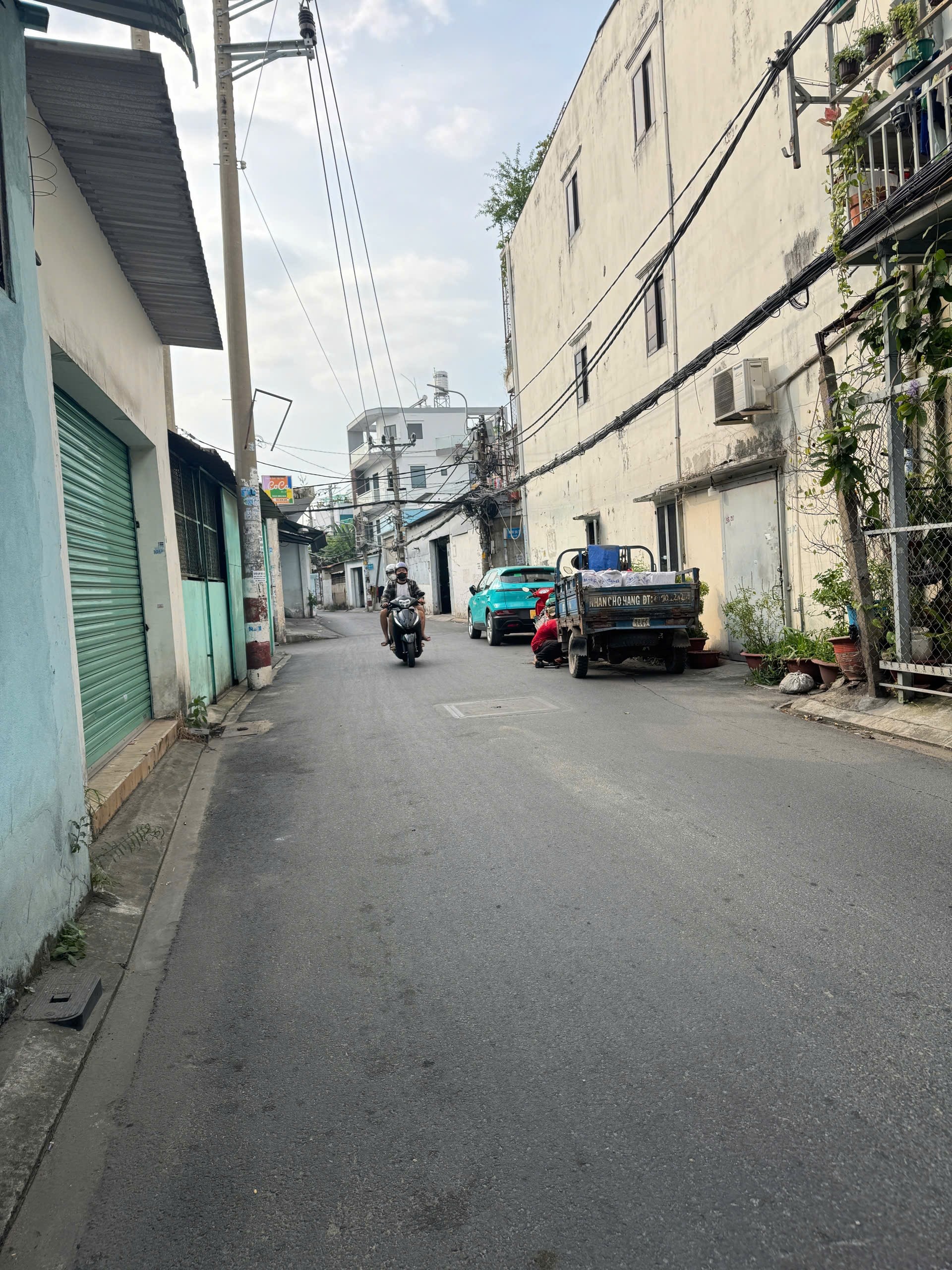 Nhà hẻm Lý Thánh Tông, 4.6 x 12.30m nở hậu 5.08m, nhà cấp 4, hẻm 4m, giá 5.5 tỷ 