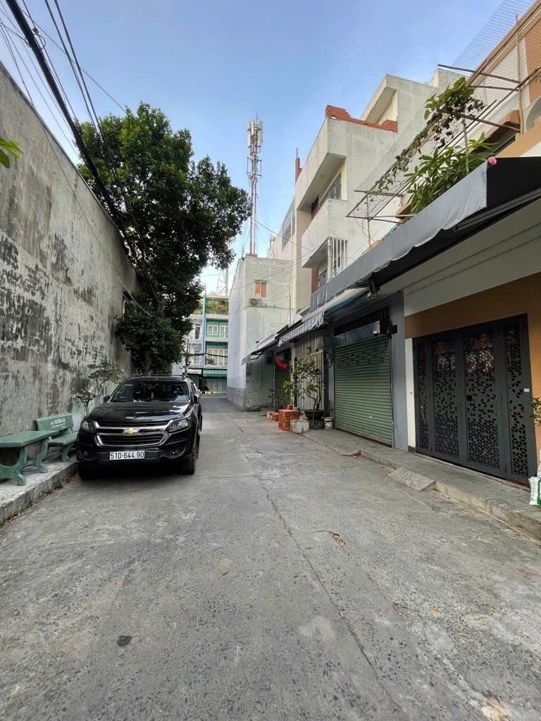 Hẻm luỹ bán bích - phường tân thành Lô góc 4x15  Đường 6m oto đỗ cửa 3 phòng  Giá 8.35 tỷ thương lượng