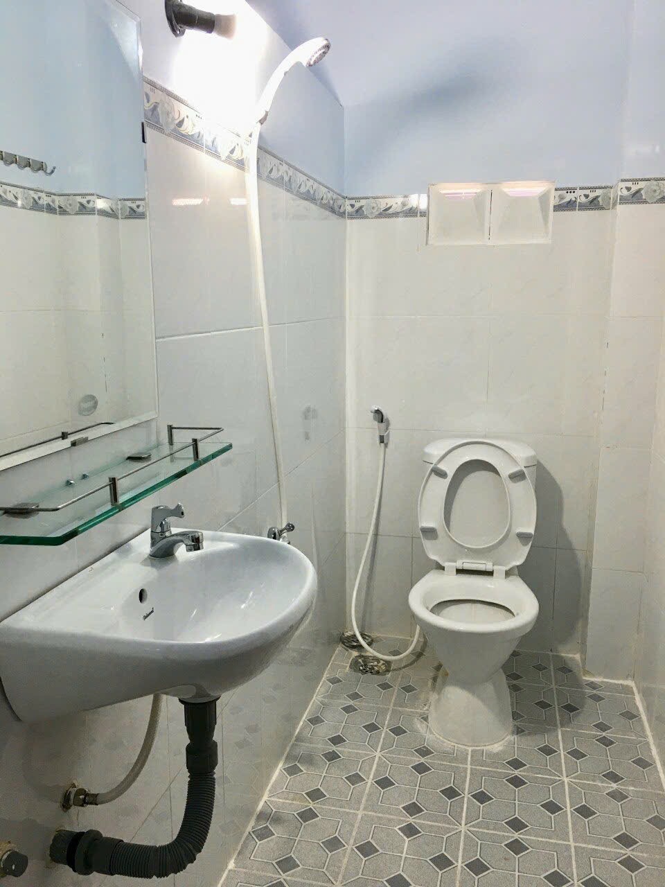 Bán Nhà hẻm Trần Thủ Độ 8.15x15
