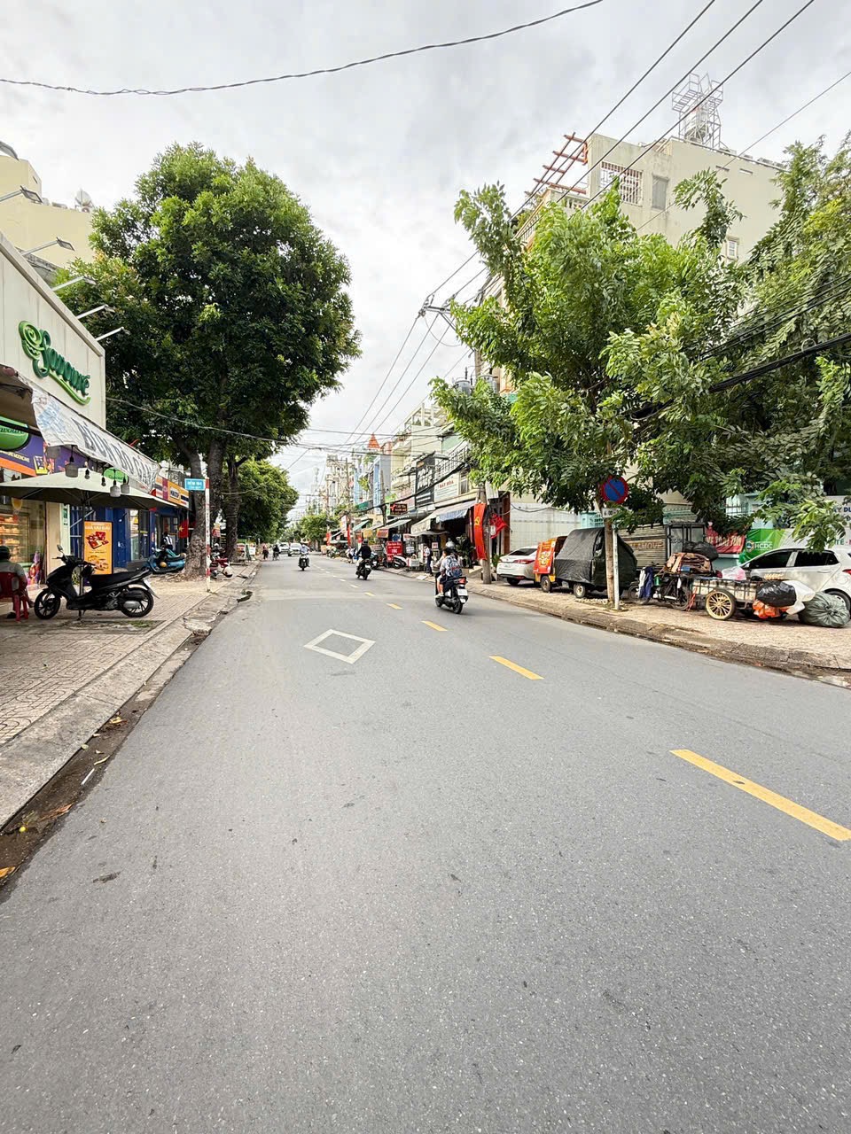 Bán Nhà mặt tiền B2 5 x 14m lửng 2 lầu