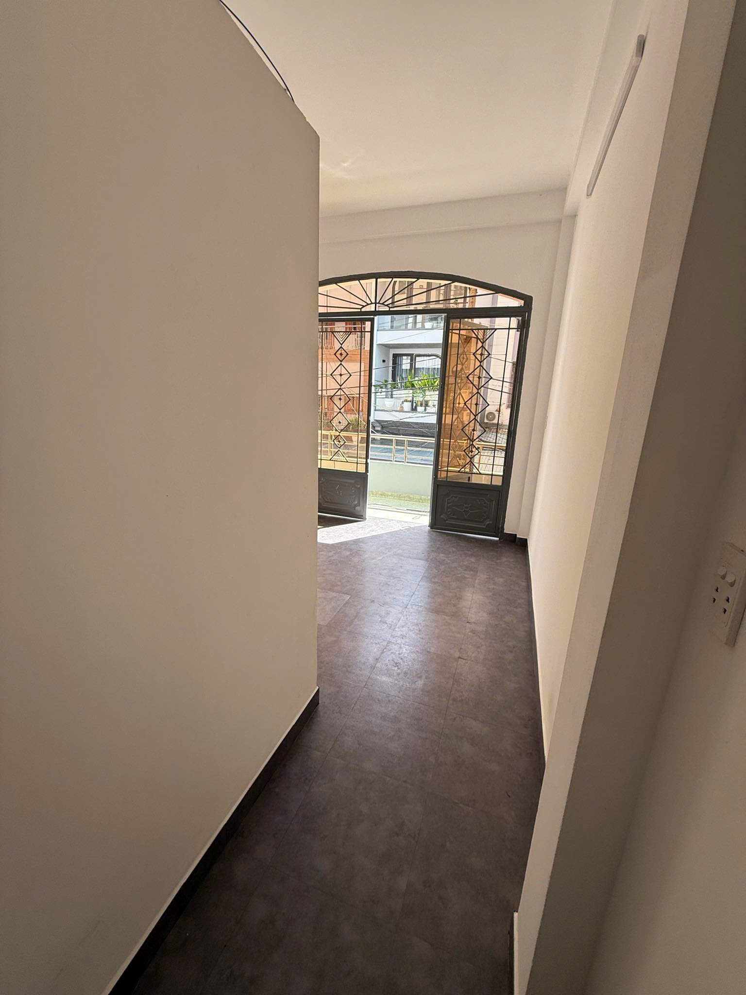 Bán Nhà hẻm Tô Hiệu 4x13m 2 lầu