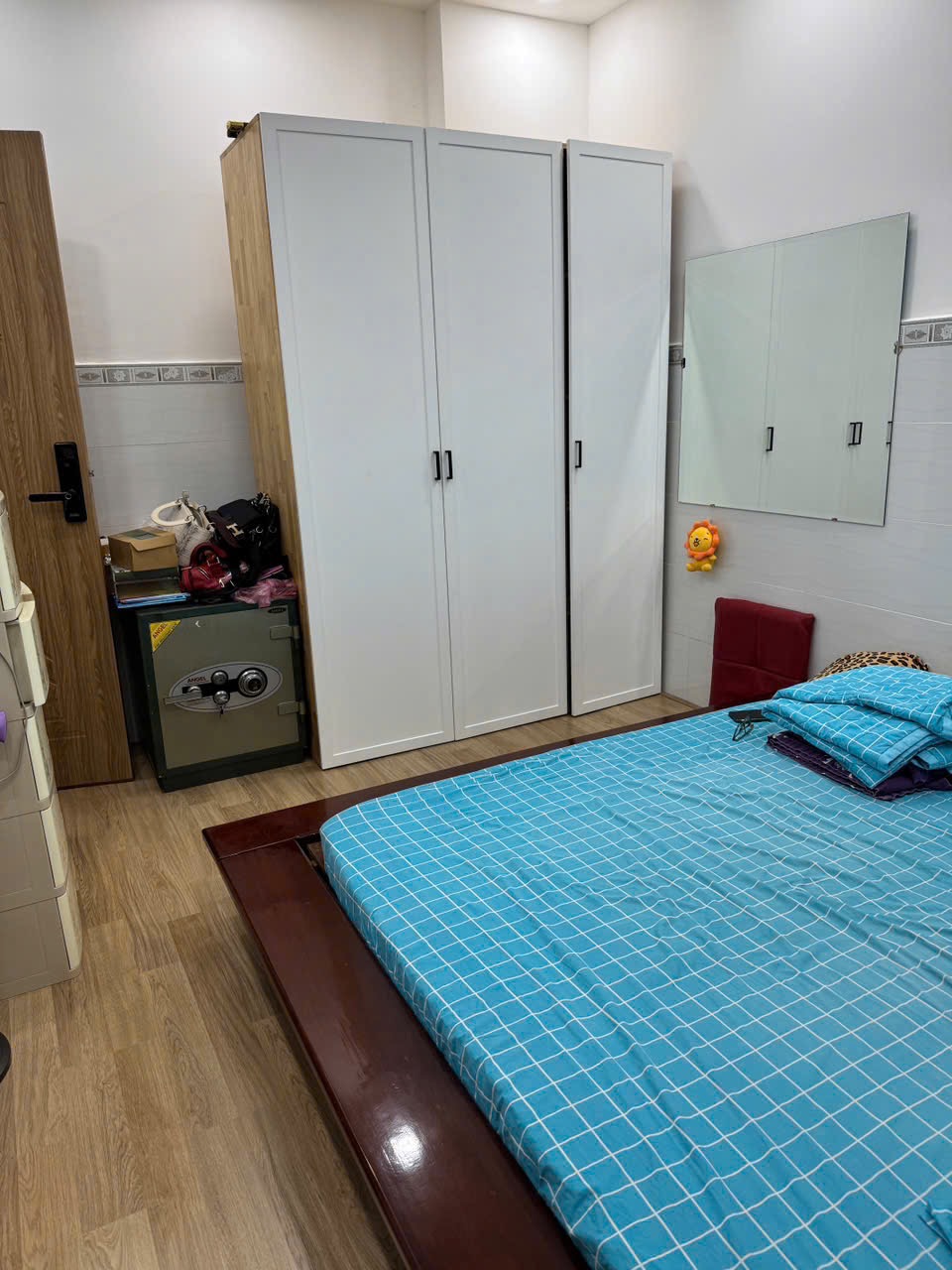 Bán Nhà mặt tiền  Âu Cơ 4.4m x 33m  1 trệt 1 lầu