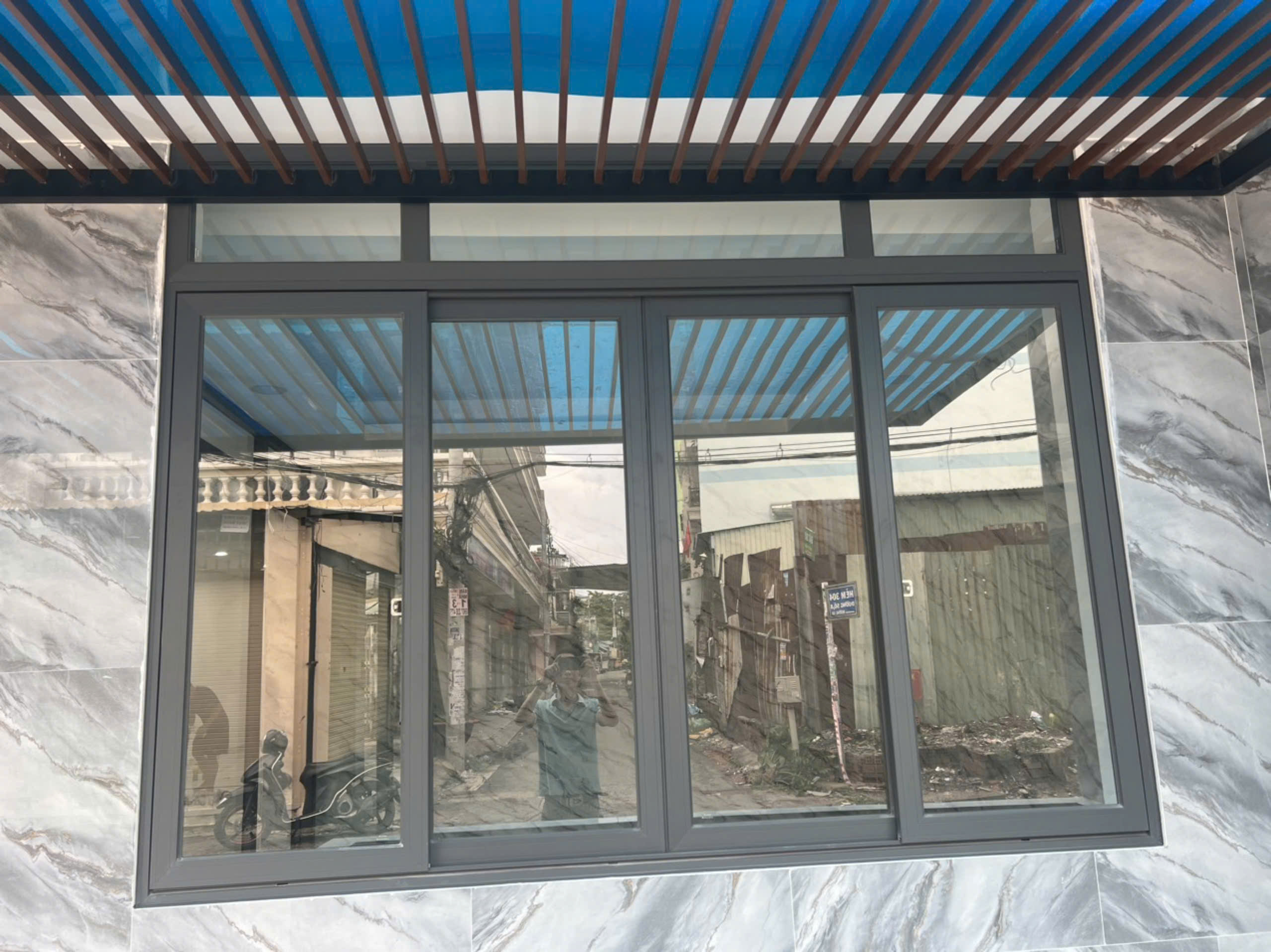 Cho thuê Nhà mặt tiền 8 184 trệt 1 lầu