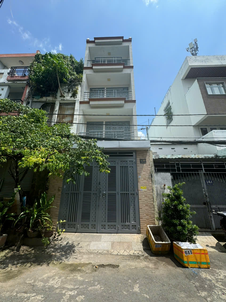 Cho thuê Đất Cầu Xéo 80 1 trệt 3 lầu