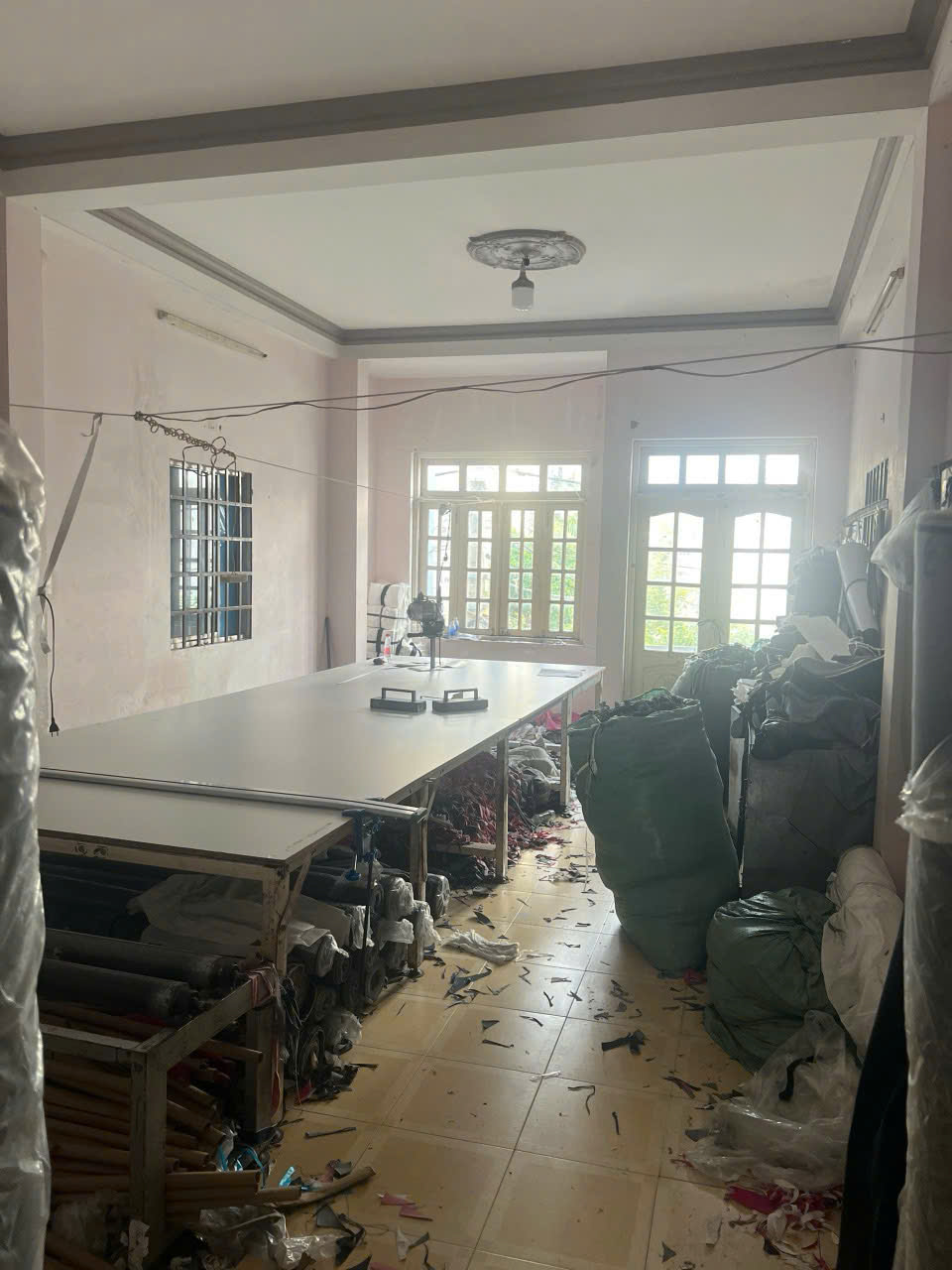 Cho thuê Nhà hẻm Đỗ Thừa Luông 90 1 trệt 2 lầu
